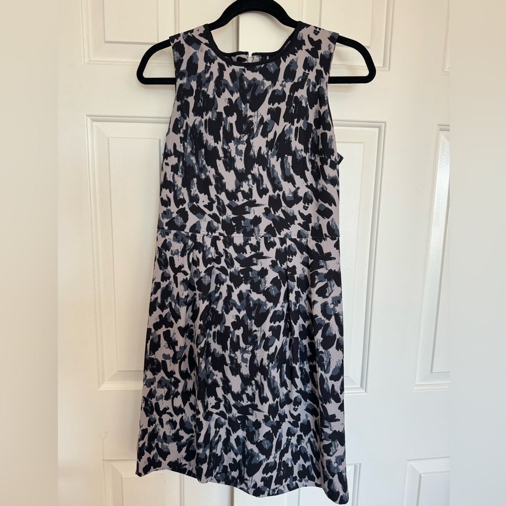 Loft gray patterned dress (size 4)